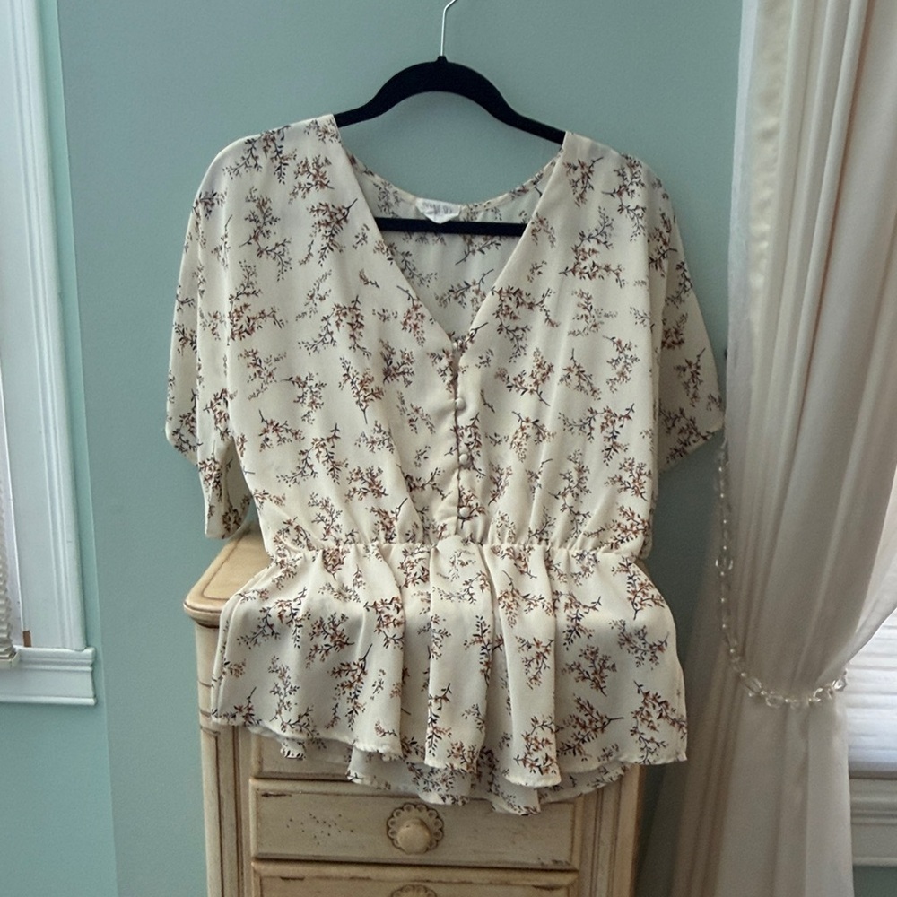 Sienna Sky Cream Floral Blouse